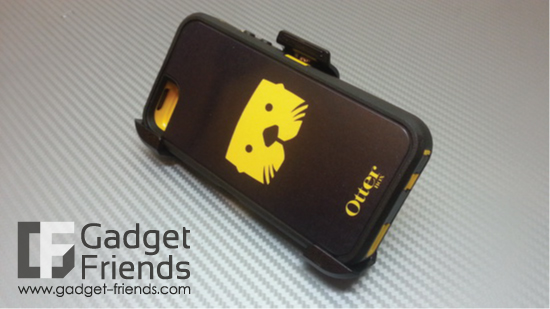 Otterbox iPhone 5 Defender Otter Character Sereis เคสมือถือ เคส iPhone5 สุดแจ่มมาพร้อมกับ Grip และลวดลายแมวน้ำตามแบบฉบับ Otterbox เท่โดดเด่นพร้อมการปกป้องสูงสุด 3 ชั้น สะดวกพกพาไปทุกที่